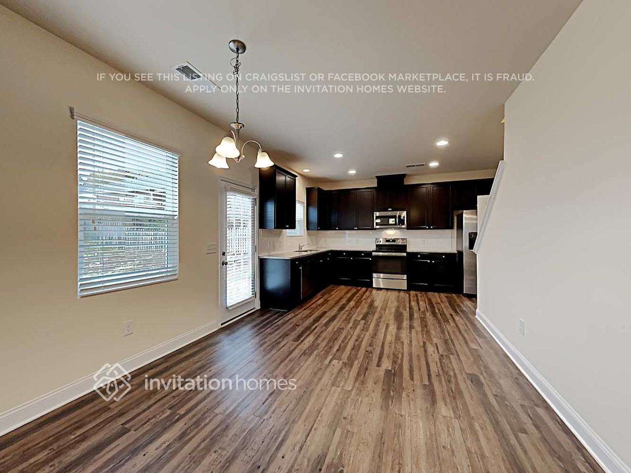 9812 Maywine Cir - Photo 7 of 18