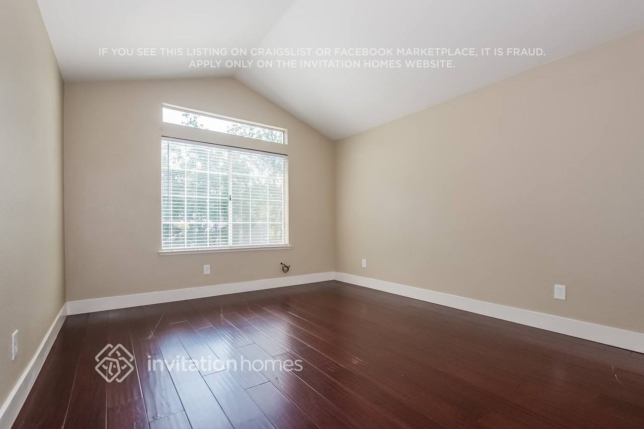 8448 Bramble Bush Cir - Photo 6 of 17