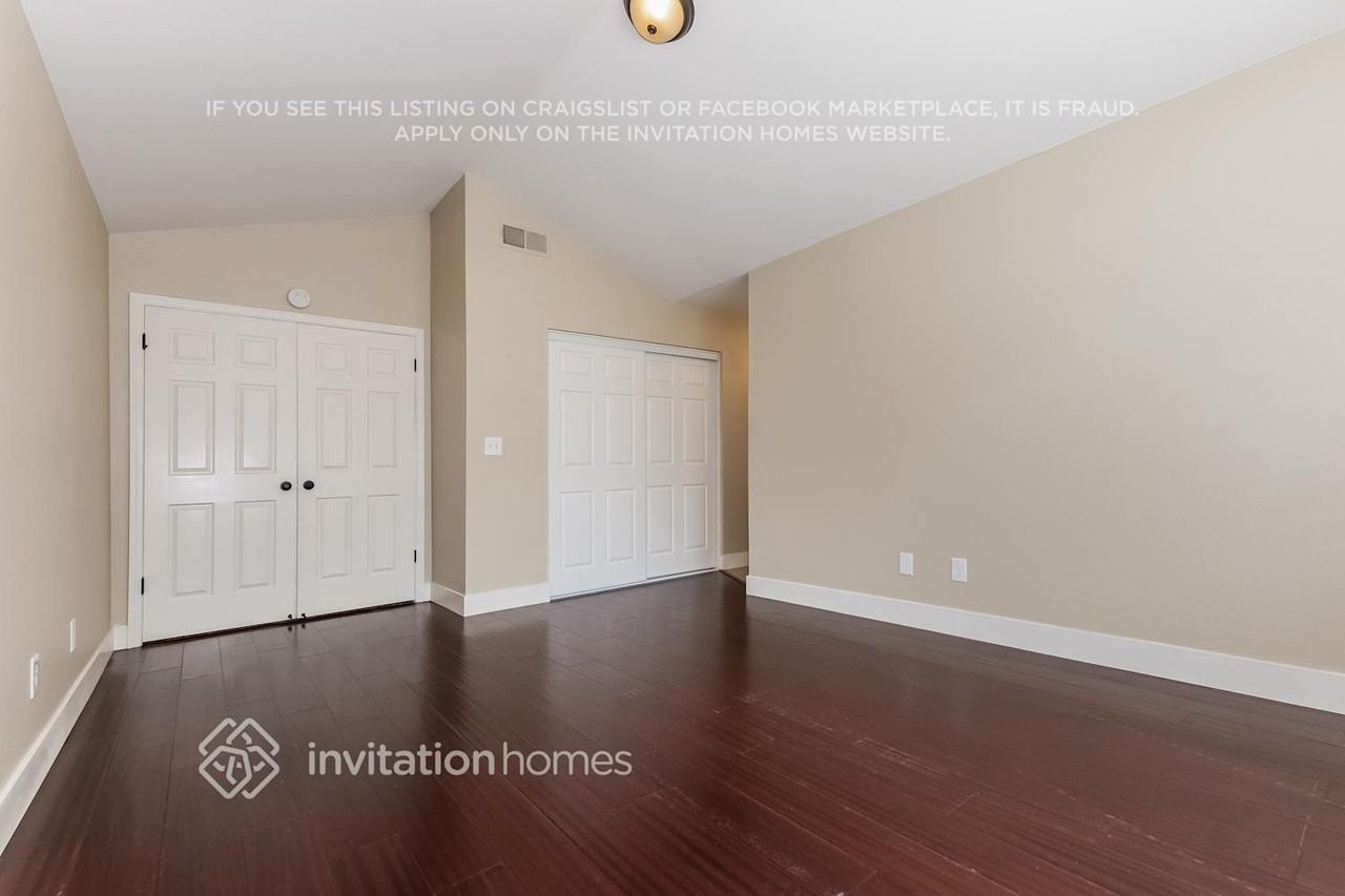 8448 Bramble Bush Cir - Photo 7 of 17