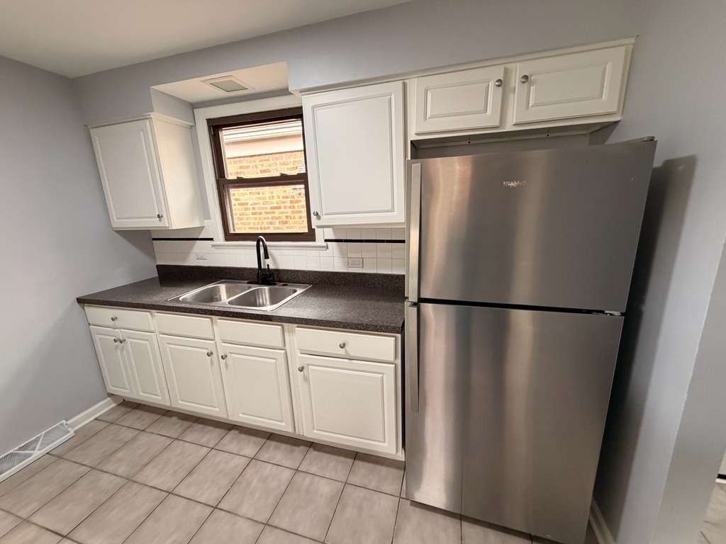 11268 S Bishop St #SFH - Photo 3 of 23