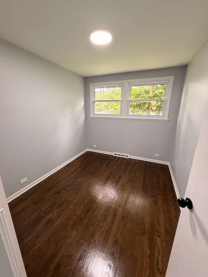 11268 S Bishop St #SFH - Photo 6 of 23