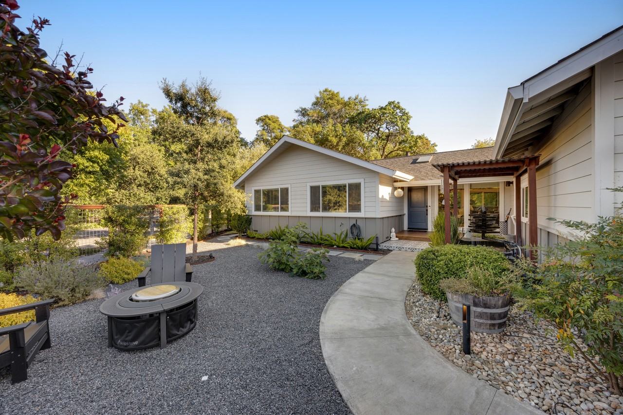 88 Calistoga Rd #1 - Photo 6 of 50