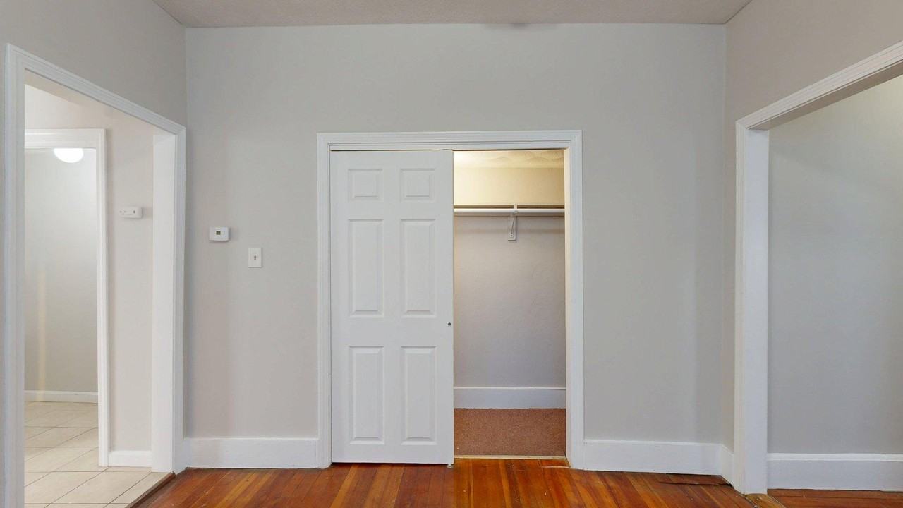 163 Hichborn Street163 Hichborn Street - 4 #4 - Photo 6 of 16