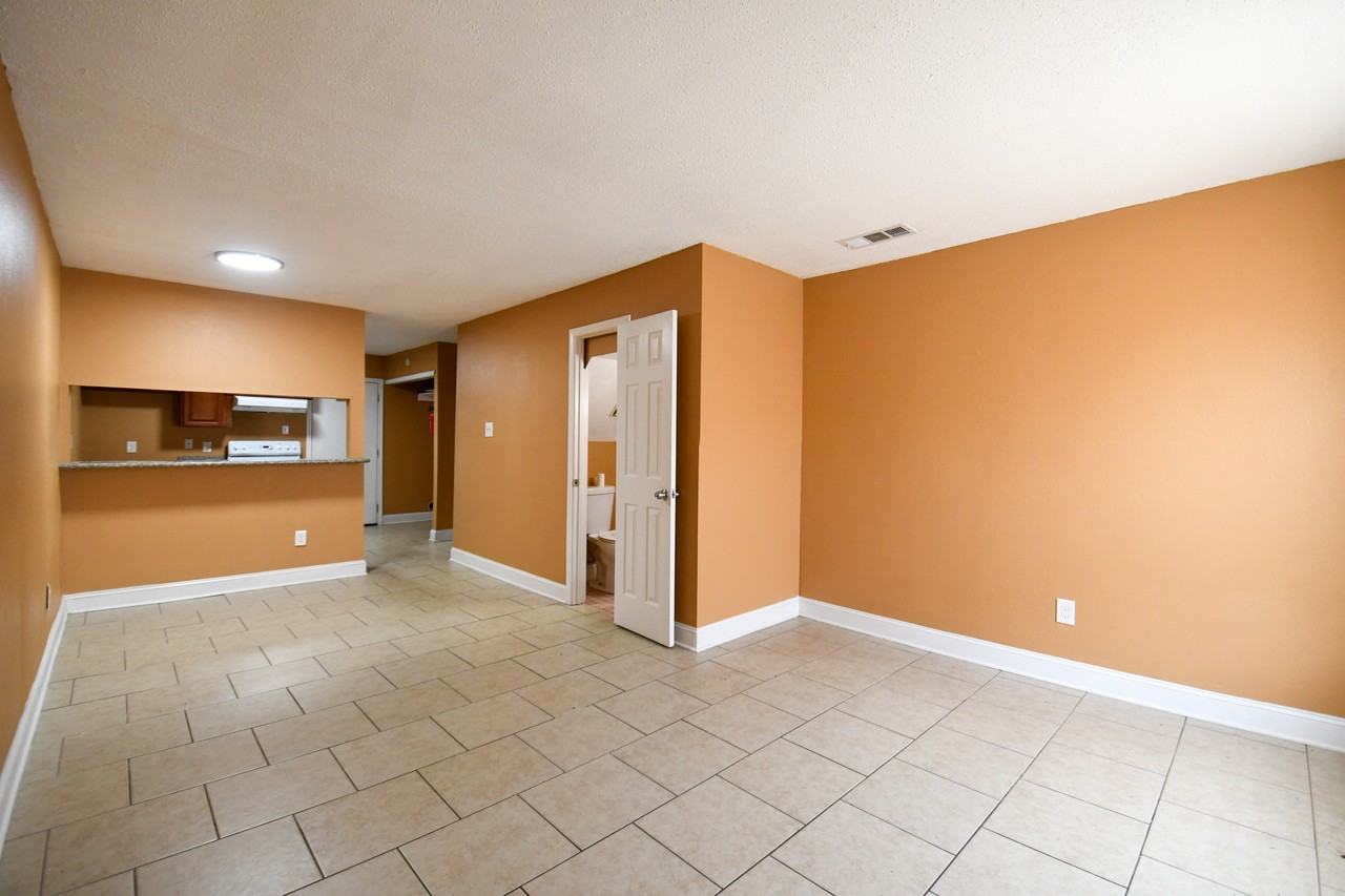 1732 Carrollwood Dr #1 - Photo 2 of 8