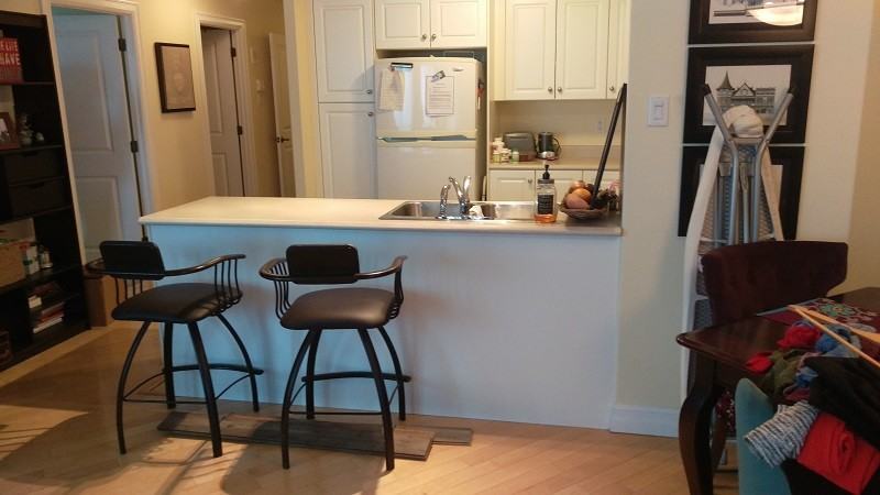 2677 Gladstone St #305 - Photo 4 of 18