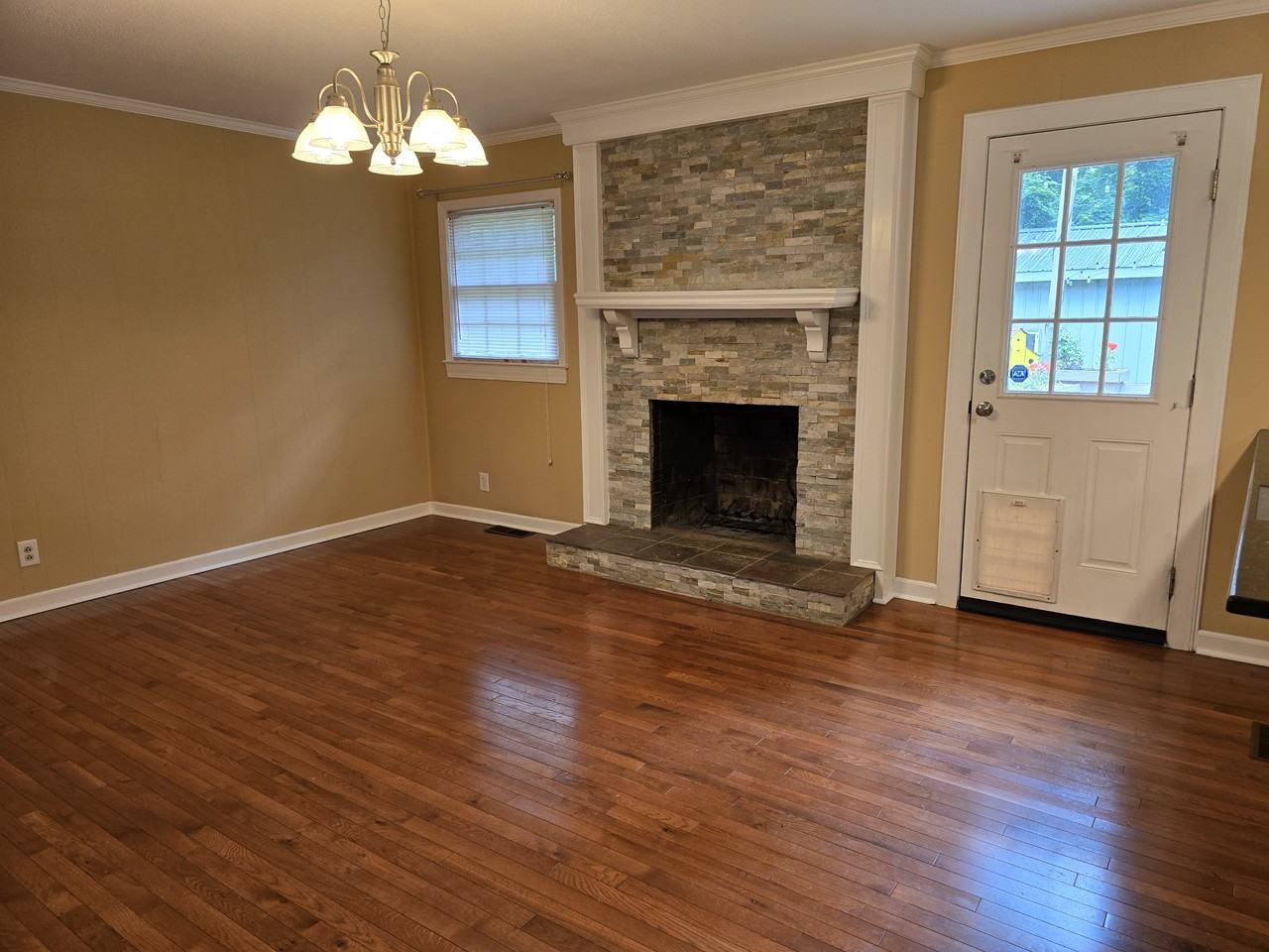 4680 Forest Manor Dr #1 - Photo 6 of 27