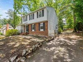 featured image of 3513 Castlebury Dr