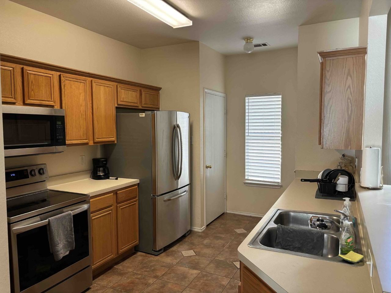 3944 Brandon Park Dr - Photo 5 of 6