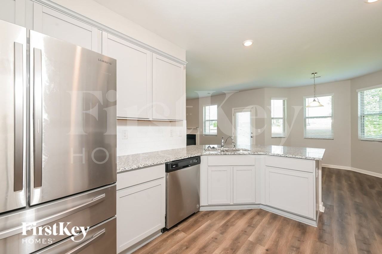 2027 Massey Ln - Photo 7 of 19