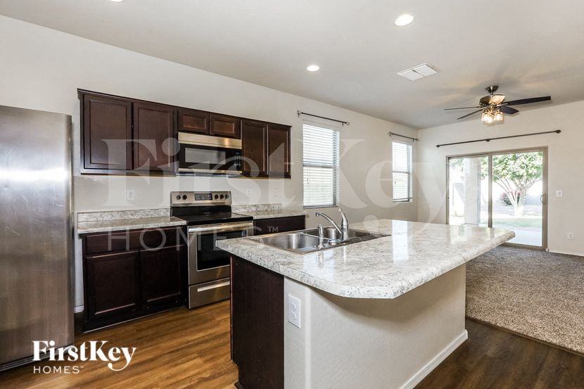 11316 E Cliffrose Ln - Photo 6 of 16
