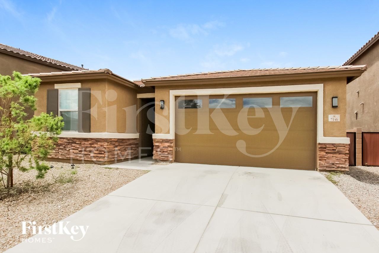 7146 S Paseo Monte De Oro - Photo 2 of 15