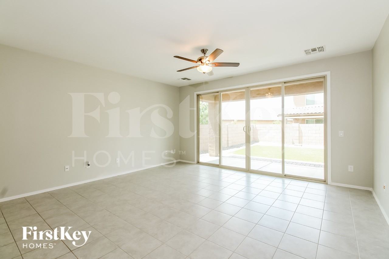 7146 S Paseo Monte De Oro - Photo 4 of 15
