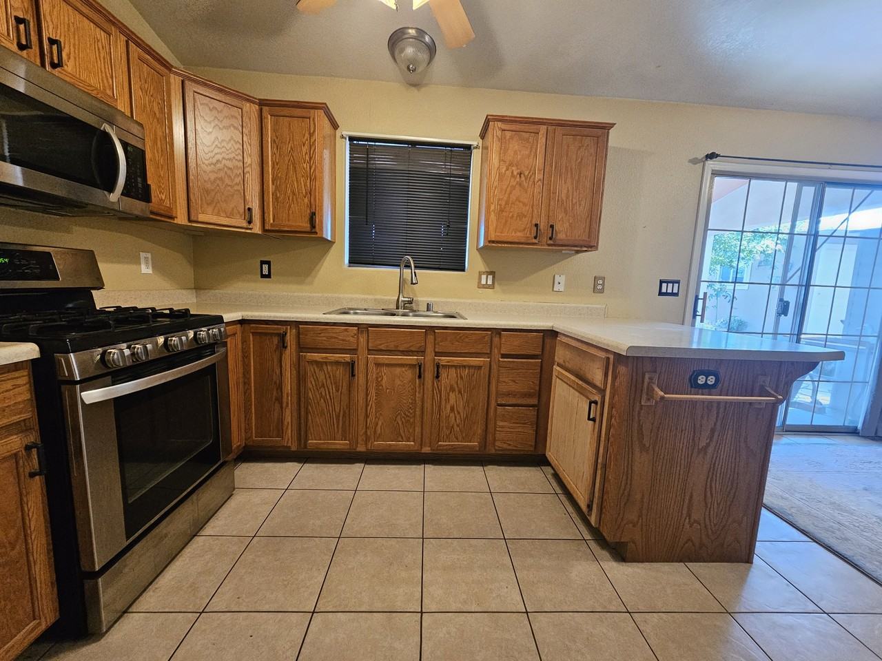 2932 E Casa Bonita #1 - Photo 4 of 21