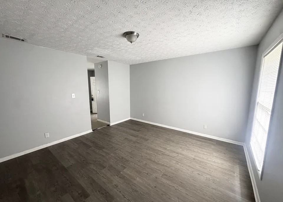 3258 Lancing Ln #1 - Photo 6 of 11