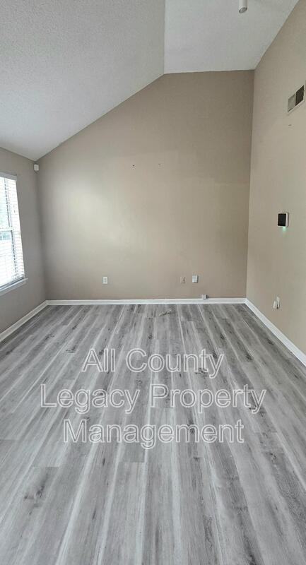 760 Mountain Ridge Way - Photo 3 of 9