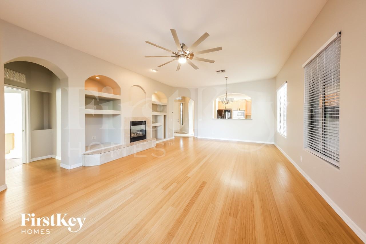 26735 N 65th Dr - Photo 4 of 15