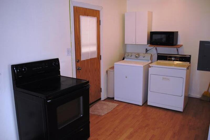 3708 S Perry St - Photo 4 of 13