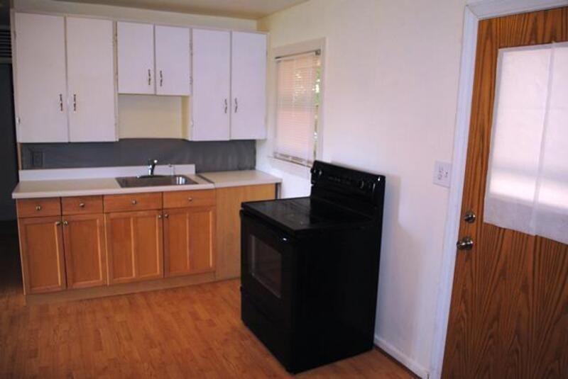3708 S Perry St - Photo 6 of 13