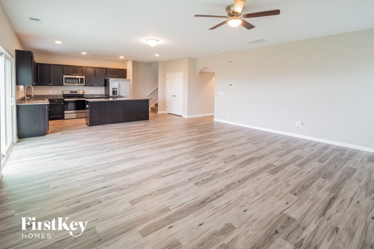 146 Clydesdale Cir - Photo 6 of 15