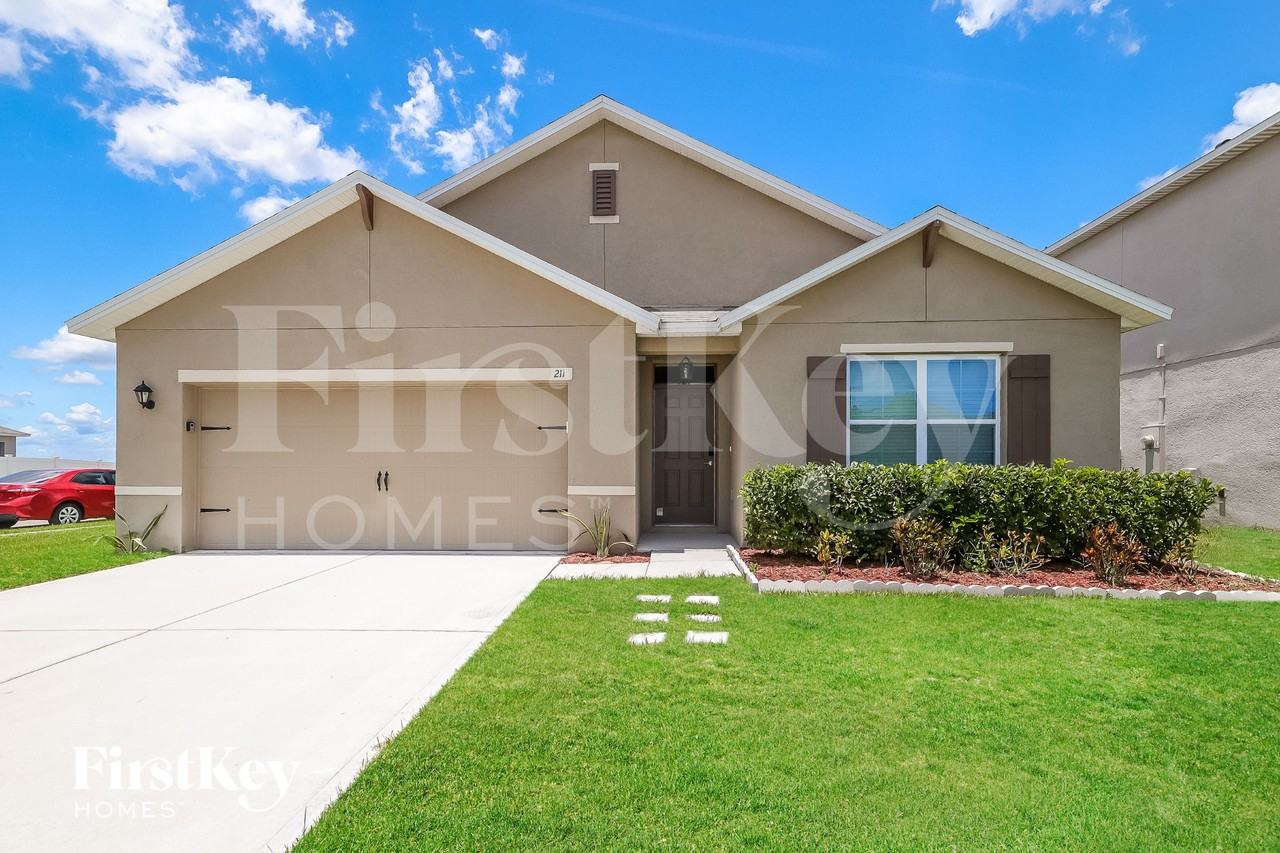 211 Bella Dr
