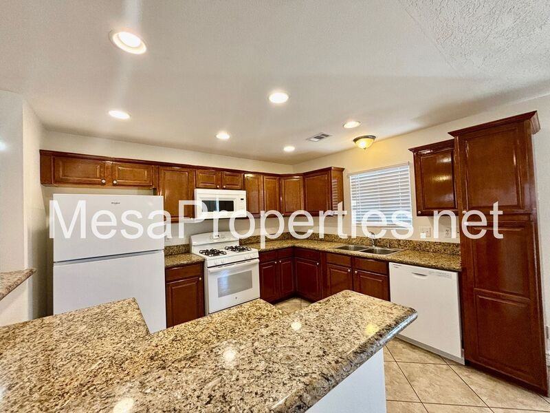 11729 Jamacha Rd - Photo 6 of 23