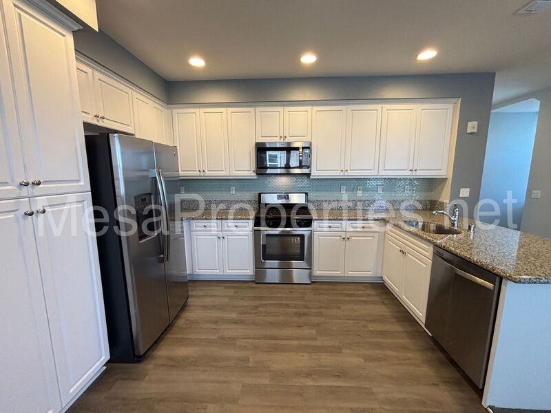 4956 Arrow Hwy #A - Photo 5 of 16