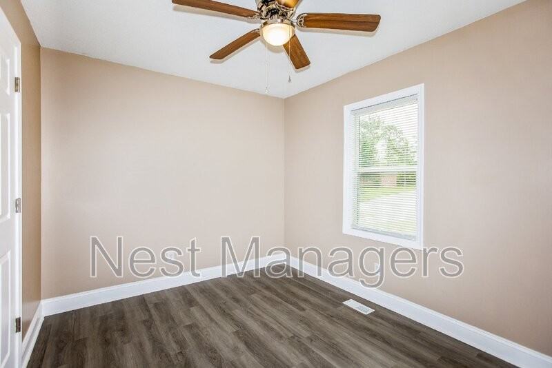 4562 Ruby Rd - Photo 6 of 27