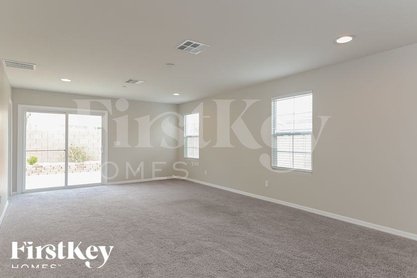 297 Cadence View Way - Photo 4 of 15