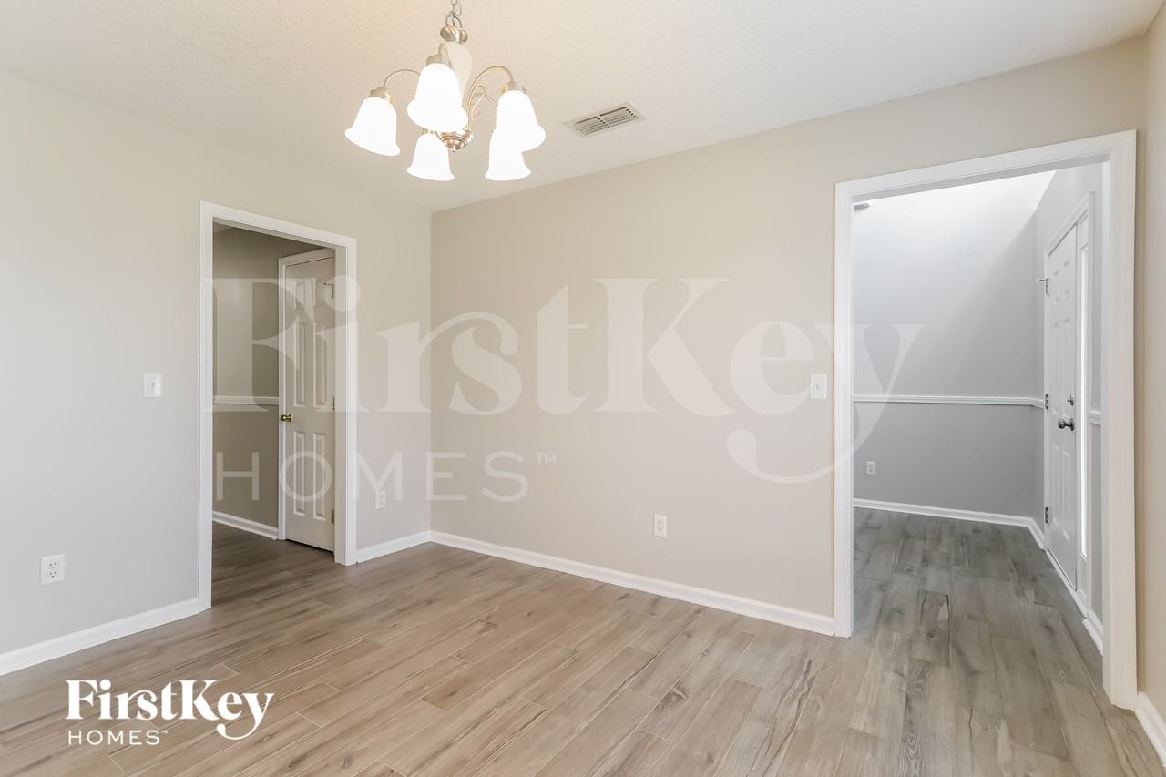 2954 Ravine Hill Dr - Photo 5 of 16