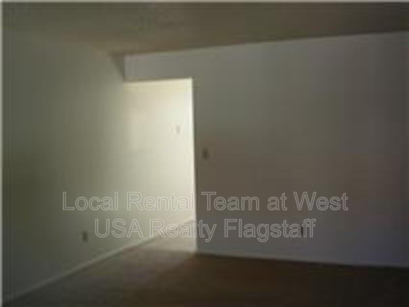 2219 E Dortha Ave #6 - Photo 4 of 7