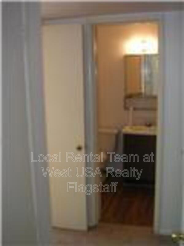 2219 E Dortha Ave #6 - Photo 6 of 7