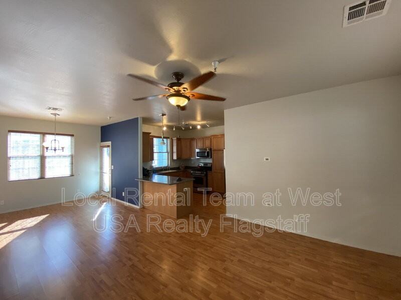 2382 W Cripple Creek Dr