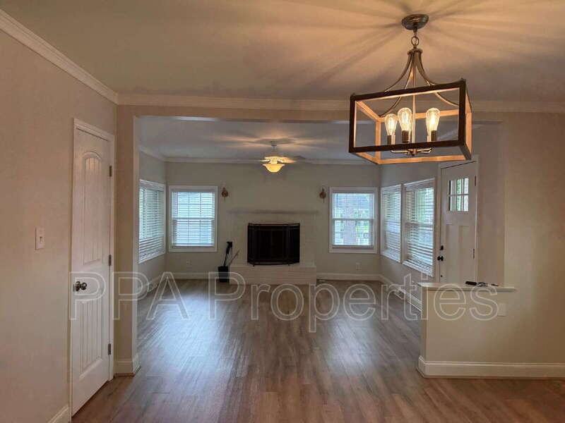 2404 Francis St #2404 - Photo 5 of 25