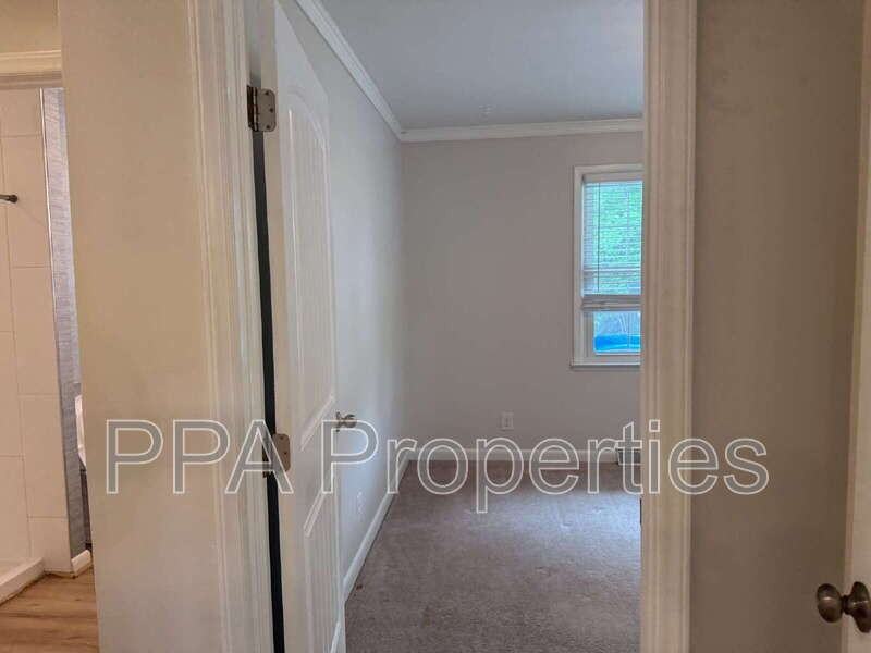 2404 Francis St #2404 - Photo 6 of 25