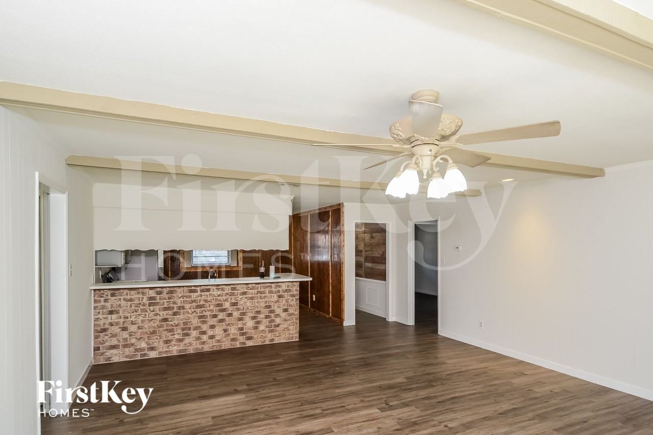 3207 Haydee Rd - Photo 4 of 15