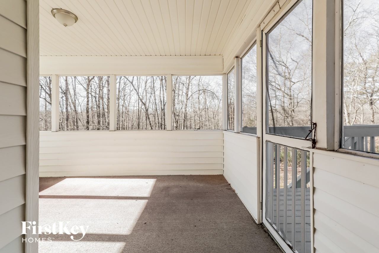715 Roland Manor Dr - Photo 6 of 15
