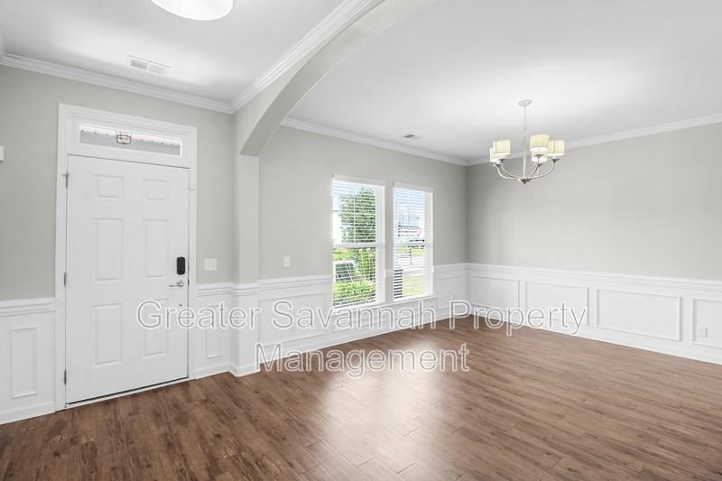 224 Willow Point Cir - Photo 3 of 38