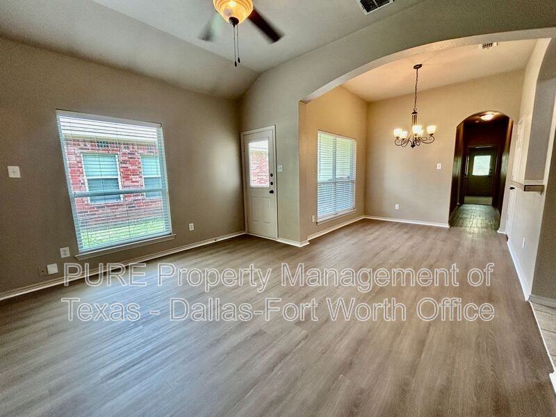 1421 Piedmont Dr - Photo 6 of 30