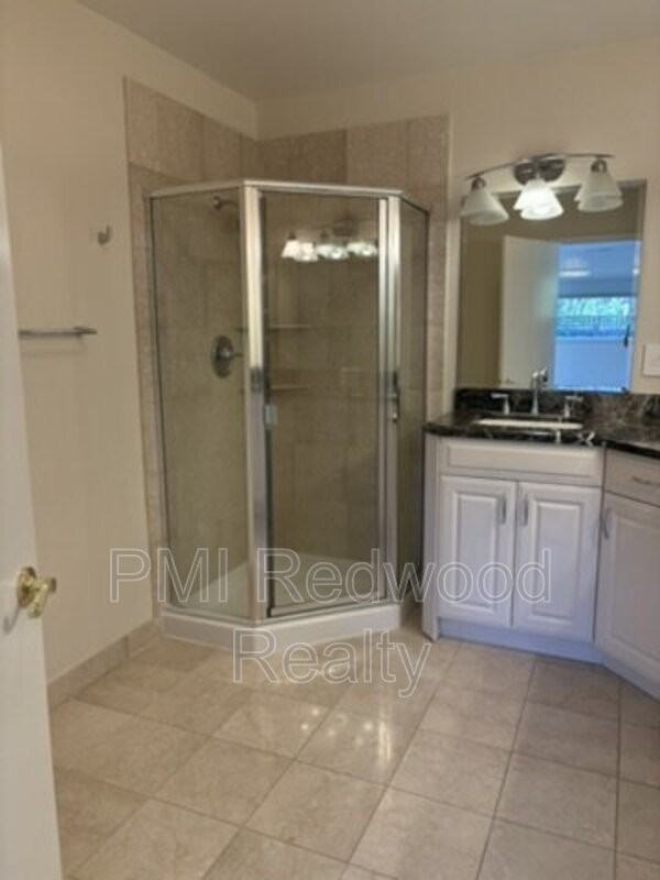 855 15th Ave - Photo 2 of 50