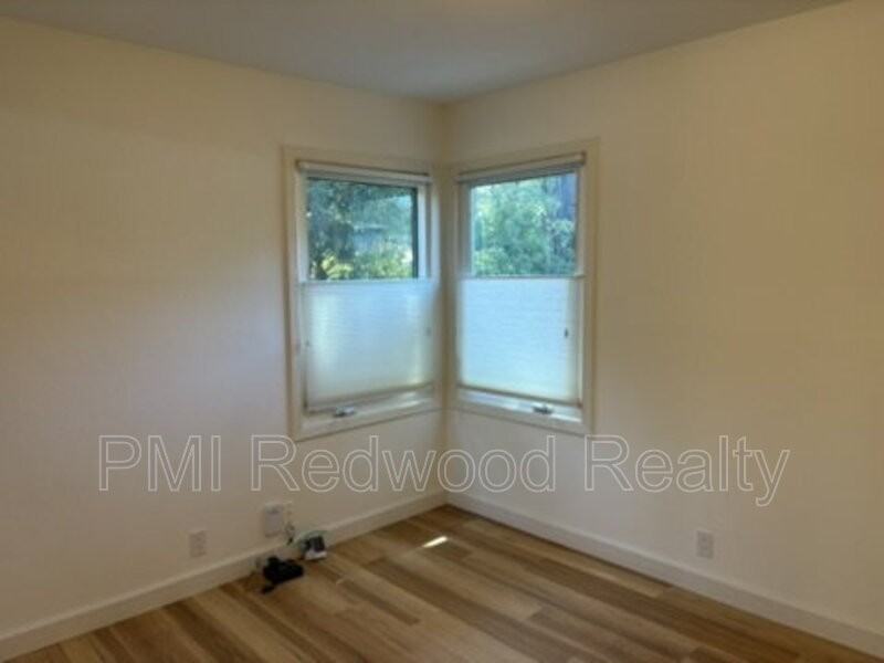 855 15th Ave - Photo 7 of 50