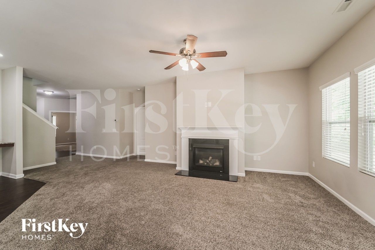 12810 Swann Branch Dr - Photo 3 of 16