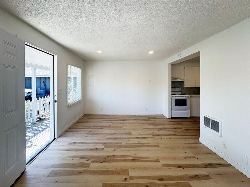 2210 W 19th Ave - Photo 5 of 22