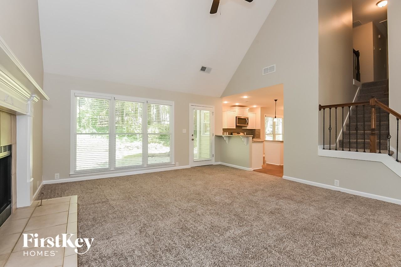 3989 Dream Catcher Dr - Photo 4 of 15