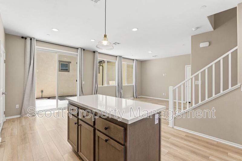 29342 Marx Way - Photo 2 of 28
