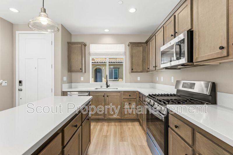 29342 Marx Way - Photo 3 of 28