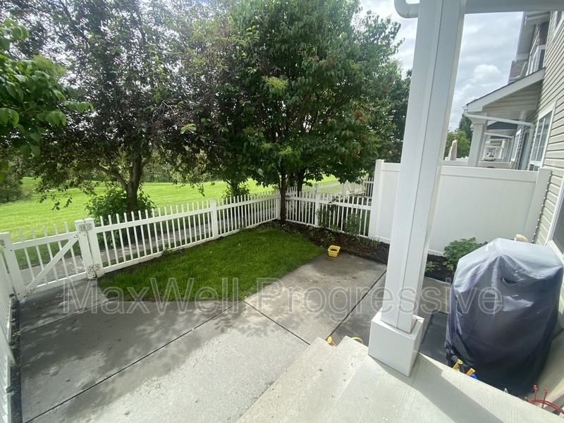 2051 Towne Centre Blvd Nw #32 - Photo 3 of 21