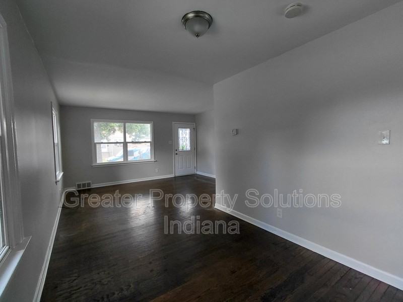 6304 Madison Ave - Photo 2 of 16