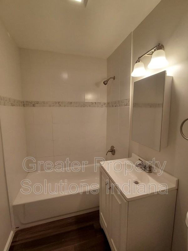 6304 Madison Ave - Photo 7 of 16