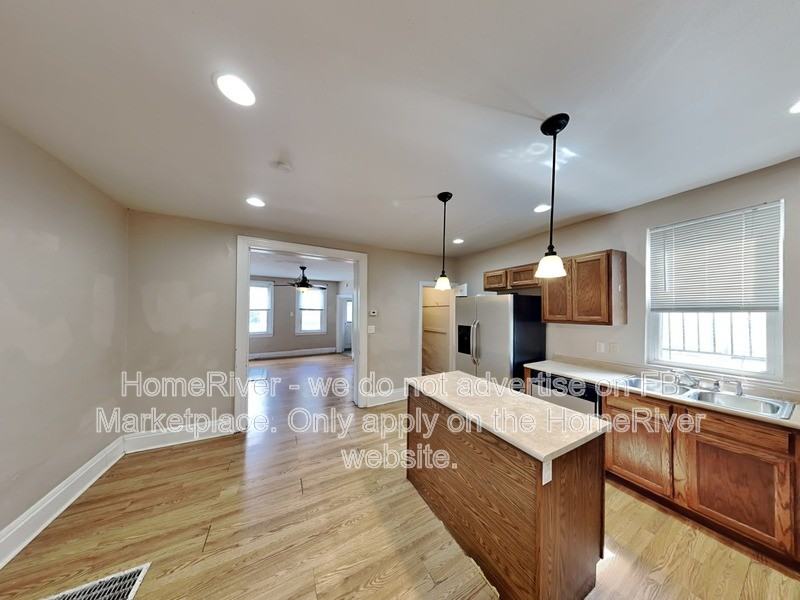 4520 Minerva St - Photo 7 of 30