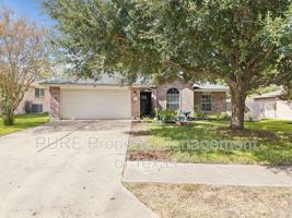 featured image of 2412 Chestnut Path